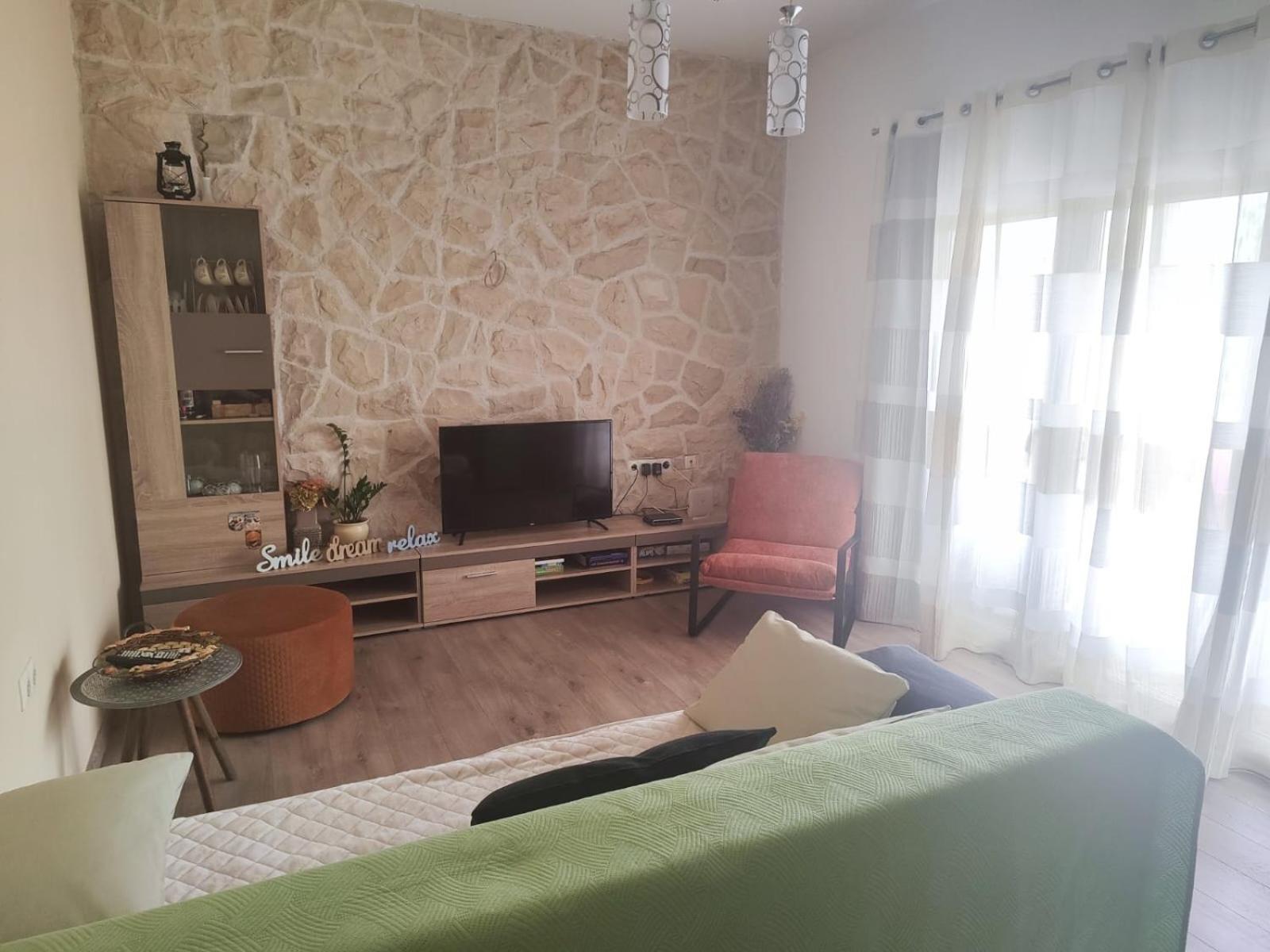 Home Lucic Lozovac Bagian luar foto